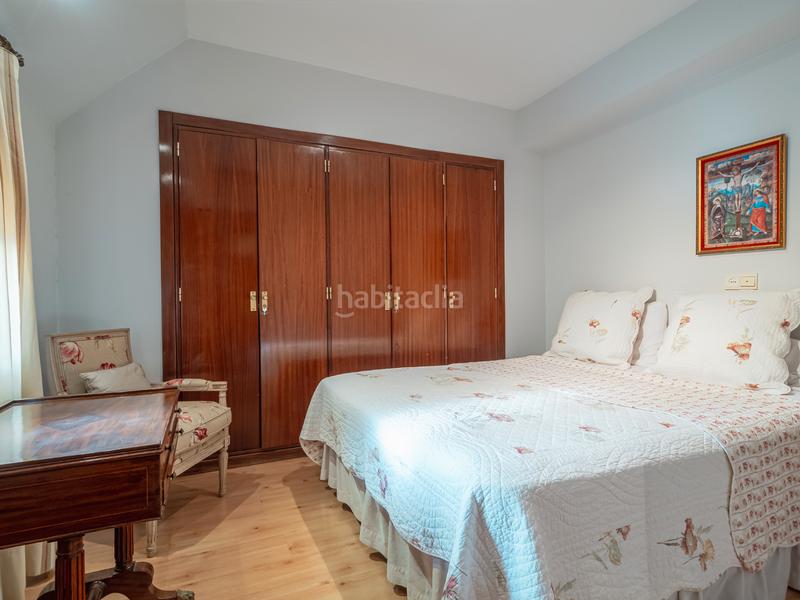 Foto d12a7412-d832-40c7-ac61-64eeaec58f29. Duplex with heating pool in Carretera del Plantío Majadahonda