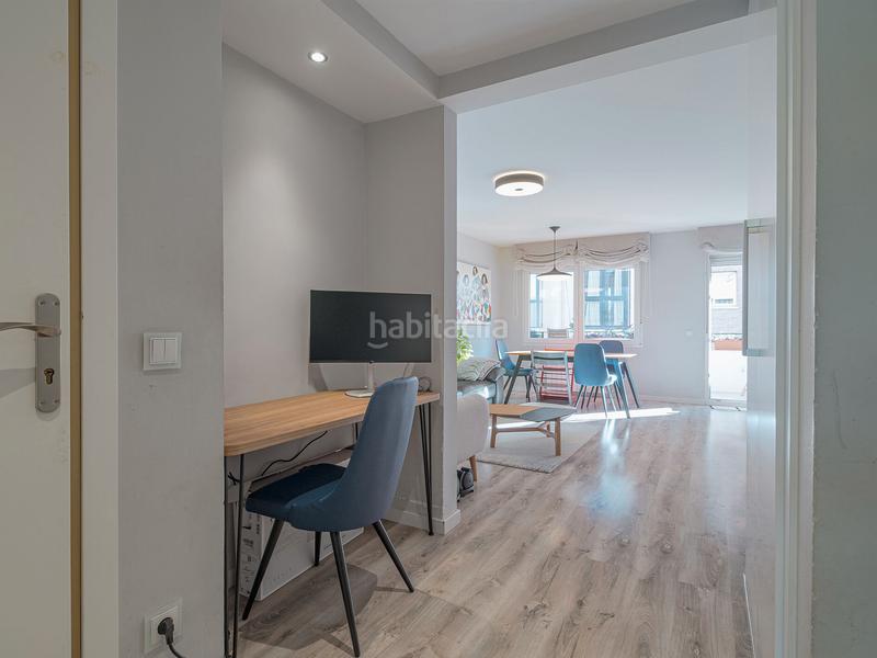 Foto 3784d5f3-53b6-4b05-8bff-5c3a01c032e9. Piso  en venta en calle de josé celestino mutis en Madrid