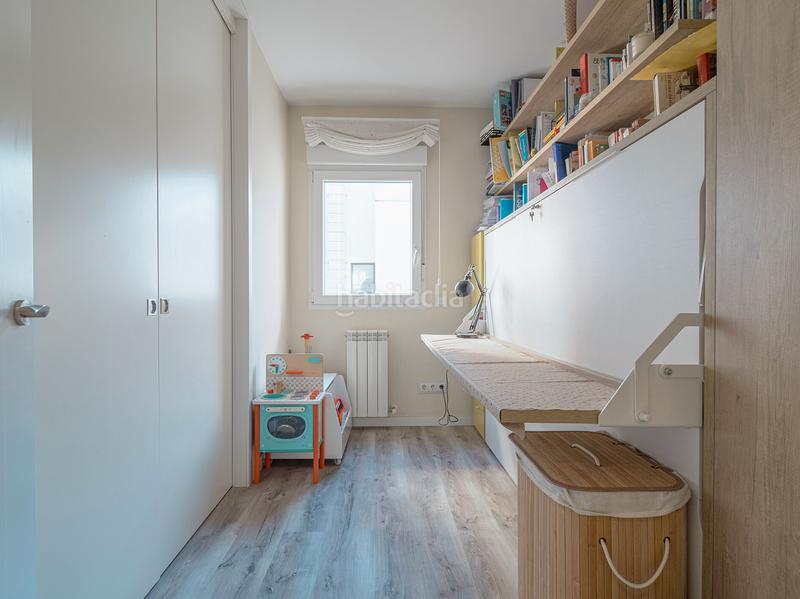 Foto 5dd4d4ea-03f2-425a-8636-411112b00d4c. Piso  en venta en calle de josé celestino mutis en Madrid