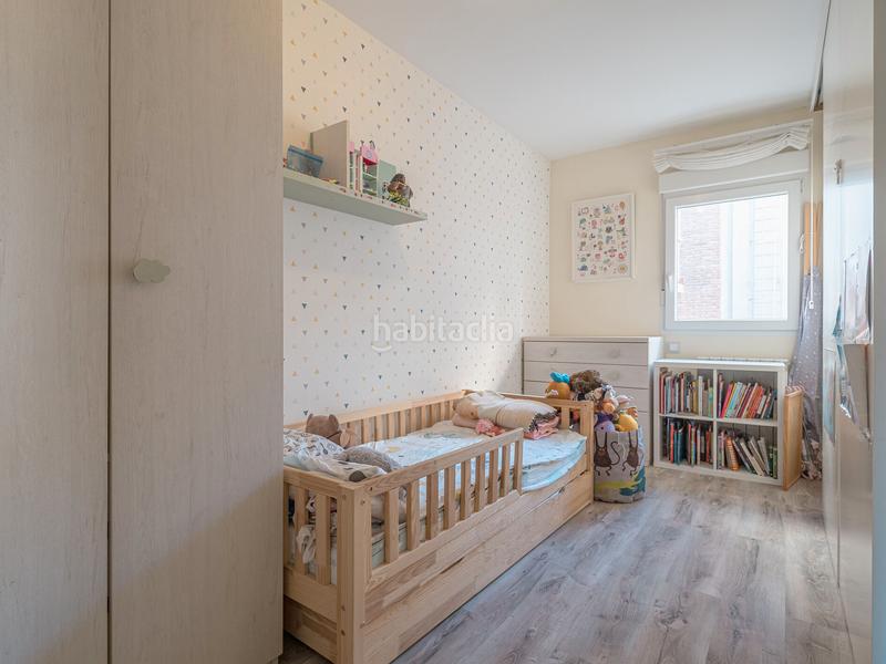 Foto c10df057-db0d-452c-aca7-cf088203ee37. Piso  en venta en calle de josé celestino mutis en Madrid