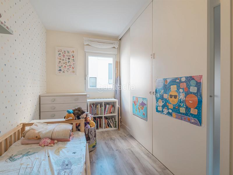 Foto dd4bccaa-cd15-4732-bc23-9e257e9b1ed7. Piso  en venta en calle de josé celestino mutis en Madrid