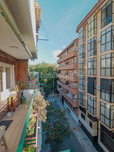 Foto e987a9d7-7d3f-46ed-9e27-46cd51d8268d. Piso  en venta en calle de josé celestino mutis en Madrid
