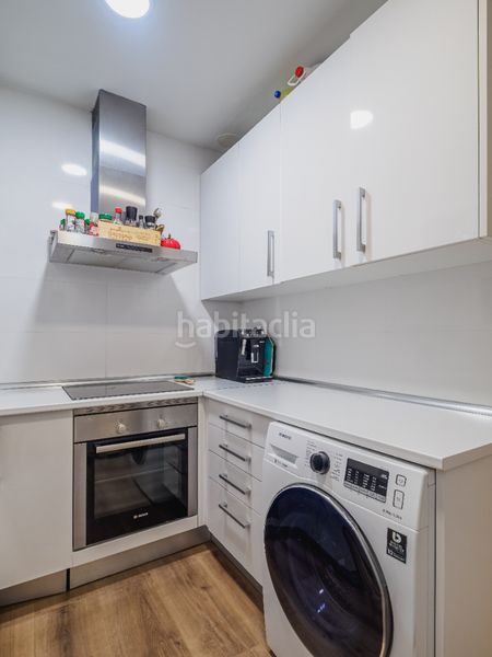 Foto 58e4d605-59e2-4ec7-b8e0-5b3eceff356c. Casa aparellada amb calefacció a El Viso Madrid
