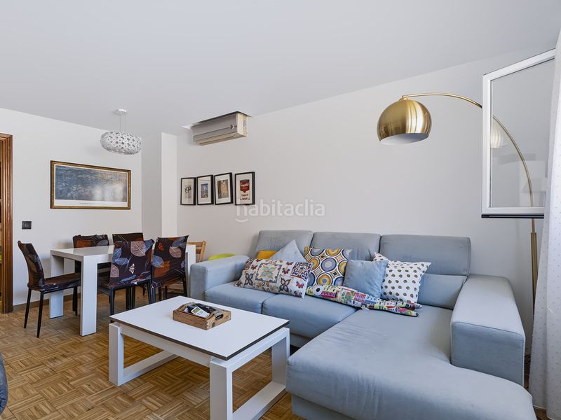 Foto e5110cb9-cce3-4047-a224-3f9eaae5d61d. Pis amb calefacció piscina a Valdebernardo-Valderribas Madrid