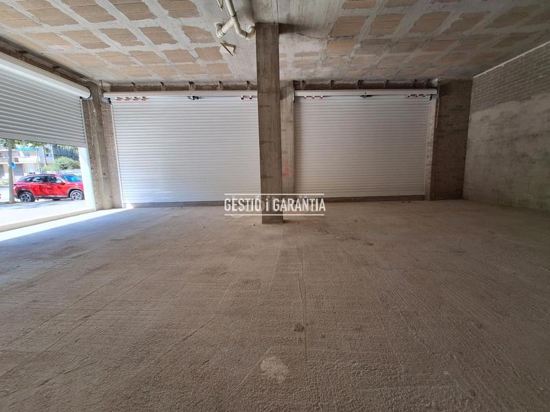 Foto 77b7d3fa-6cbc-48be-94b0-d7bcf49910a8. Locale commerciale in Centre Hospitalet de Llobregat (L´)