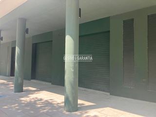 Local Comercial  Mestral. Local comercial