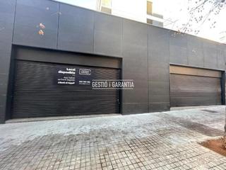 Local Comercial en Estronci