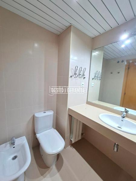 Foto 211b13c5-af99-418f-a91e-68b221dac444. Appartement avec chauffage parking dans La Font d´en Fargues Barcelona