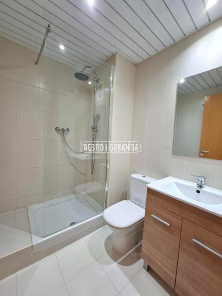 Foto 21cfb50e-3bf9-4422-aa82-024030a04171. Appartement avec chauffage parking dans La Font d´en Fargues Barcelona