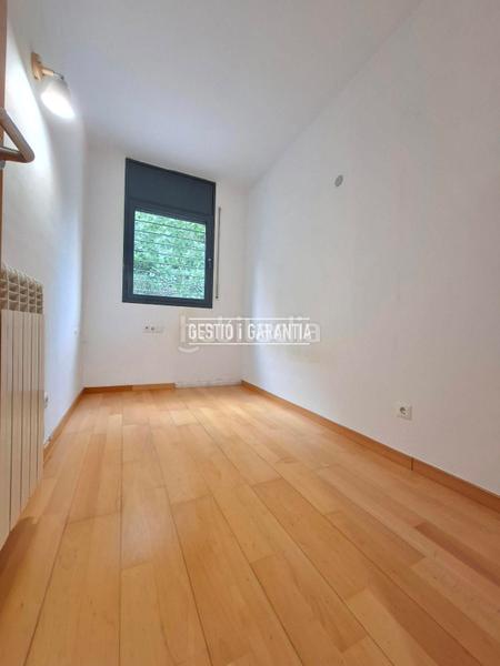 Foto 434d88b6-d6b9-40c8-9be9-de016913c50b. Appartement avec chauffage parking dans La Font d´en Fargues Barcelona