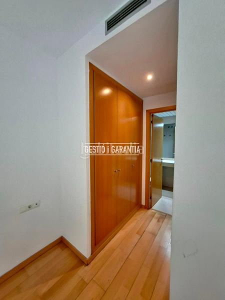 Foto 4af82121-13ba-4252-82e9-973ab4961ea2. Appartement avec chauffage parking dans La Font d´en Fargues Barcelona