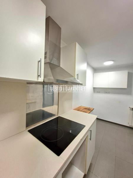 Foto cd9146d6-2414-4a98-a472-7ddeb17b489e. Appartement avec chauffage parking dans La Font d´en Fargues Barcelona