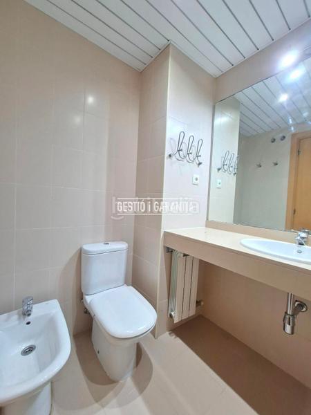 Foto e6679fb0-bf16-4a81-a19e-e83768691c20. Appartement avec chauffage parking dans La Font d´en Fargues Barcelona