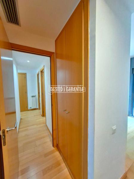 Foto f12cd386-e29c-4452-a5e5-73db153a2bd2. Appartement avec chauffage parking dans La Font d´en Fargues Barcelona