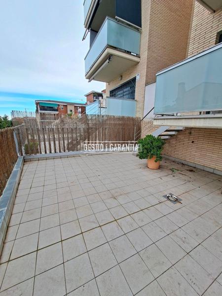 Foto fa5ffd01-0a34-42ae-9398-e74fa7a97867. Appartement avec chauffage parking dans La Font d´en Fargues Barcelona