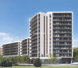 Local Comercial  Lloreda. Local comercial en badalona