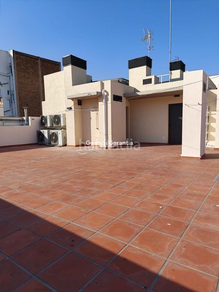 Foto ae7c8eec-e6bc-4779-af2b-f06447cd57de. Pis a Sant Ramon - Maternitat Barcelona