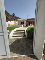 Chalet à Playa del Cura - Taurito. Wim corporation presents for sale an independent chalet located