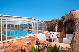 Casa a Playa Blanca. Villa en venta en playa blanca, lanzarote
