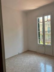 Appartement  Carrer d'aragó. Amplio piso con balcón en eixample esquerra – 80 m², 3 habitacio