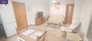 Affitto Piccolo appartamento in Ciudad Jardín - Zoco. Ideal mir. apartamento de reciente construcción en alquiler.