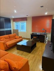 Rent Apartment  Calle cruz conde