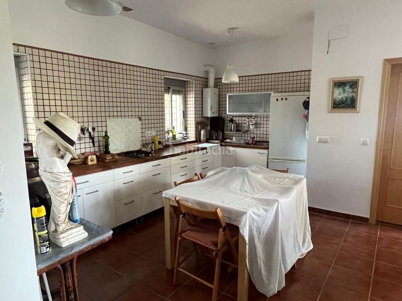 Foto 61c5832f-8f89-4a85-8355-a70861d84e5a. Chalet con piscina in Obejo