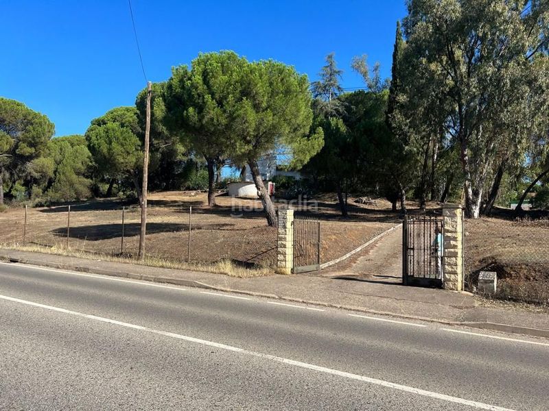 Foto b9b8c3ad-f552-4f49-92e6-9c3711b21a5e. Chalet con piscina in Obejo