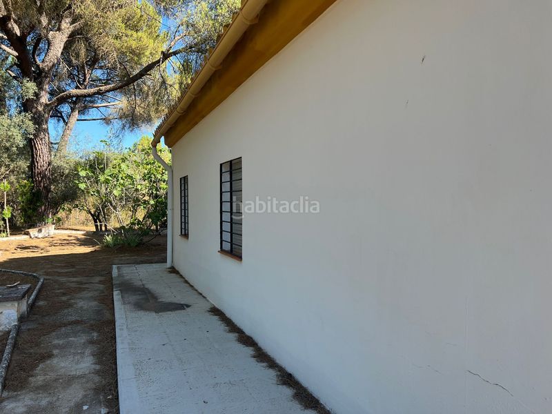 Foto c8bf251c-ad60-4151-a082-165d9545ec12. Chalet con piscina in Obejo