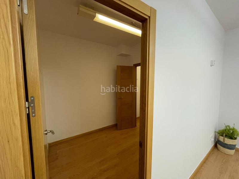 Foto f82c64dd-658a-4997-ad85-a198282d8600. Alquiler local comercial en Santa Rosa - Valdeolleros Córdoba