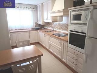 Appartamento en Ciudad Jardn - Zoco. Excelentes calidades junto al centro con cochera