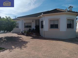 Chalet en El Higuern. Chalet con todas las comodidades!!!!!