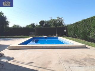 Xalet a El Higuerón. Chalet de 200 metros en parcela de 3000. todos los suministros.