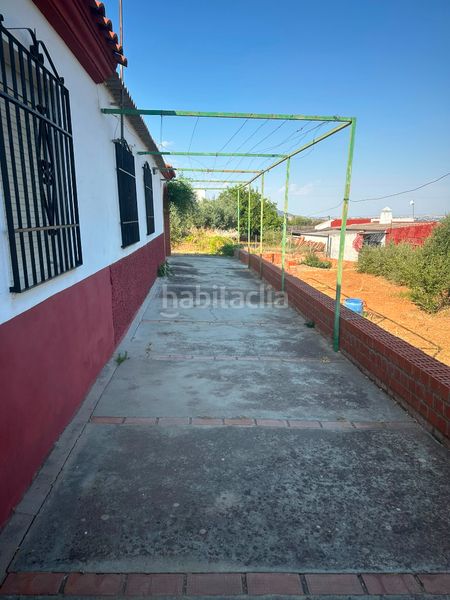 Foto bc073e37-81d3-4fc3-8481-6894a961c5ae. Xalet amb piscina a Almodóvar del Río
