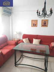 Apartament a Ciudad Jardín - Zoco. Especial inversores
