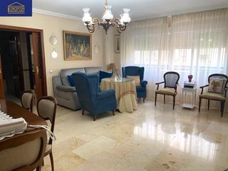 Lloguer Pis a Ciudad Jardín - Zoco. Para familias con solvencia