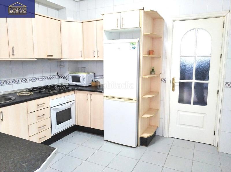 Foto eb88522f-eff5-4341-a61a-f525cb12cfef. Affitto casa con riscaldamento parcheggio in Poniente-Norte - Miralbaida - Parque Azahara Córdoba