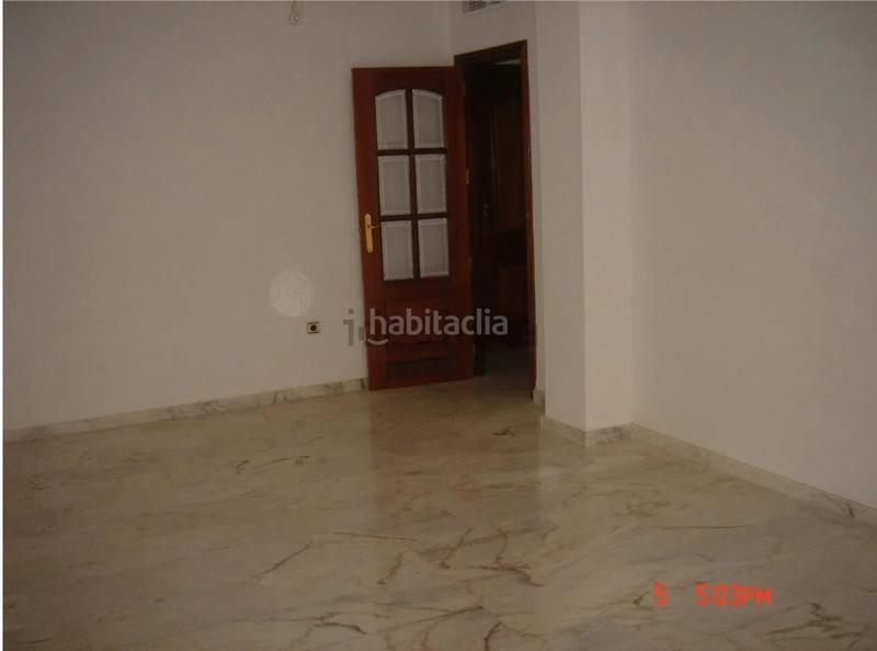 Foto 6e147a8b-7ab6-4b24-a3b7-4e97d5a106a8. Appartamento con riscaldamento parcheggio in Ciudad Jardín - Zoco Córdoba