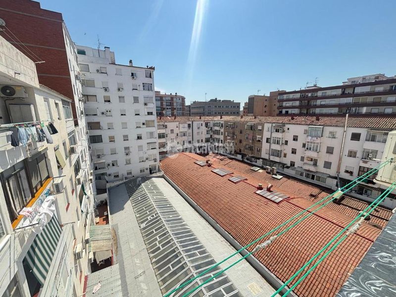 Foto 408aabe8-9fc7-4fc6-a4a4-b9365ea28594. Pis amb calefacció a La Bozada - Parque Delicias Zaragoza
