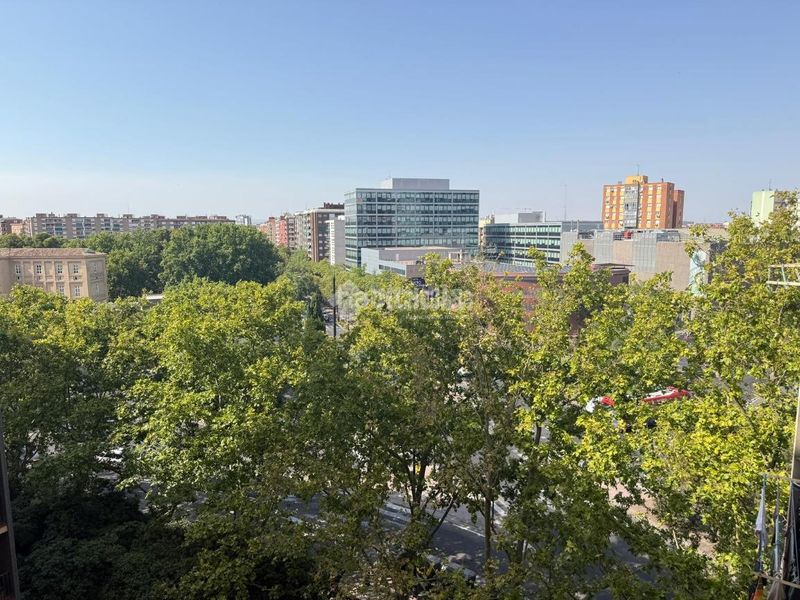 Foto afe5f7ac-22d5-45c5-a07b-b79143eab0cd. Pis amb calefacció aparcament a La Bozada - Parque Delicias Zaragoza
