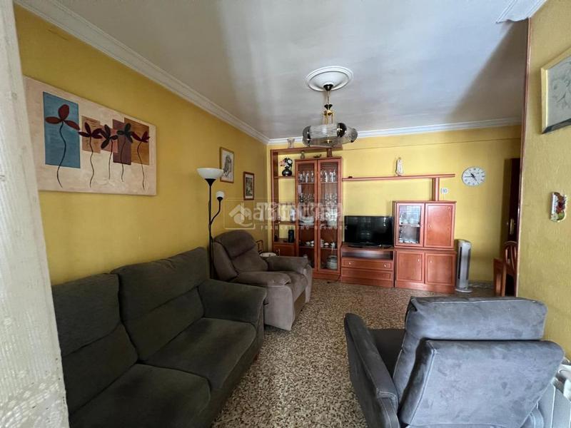 Foto c85b6c79-2dd3-4a0a-a1c9-23966a3b7fa6. Piso  en venta en La Bozada - Parque Delicias Zaragoza