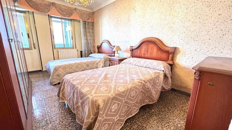 Foto 50431afd-856d-43b7-bac0-f8c0355966f2. Piso  en venta en La Bozada - Parque Delicias Zaragoza