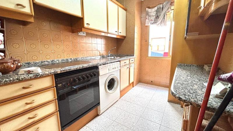 Foto 90470552-b7e3-4177-bbd2-a5fa7a8b42ba. Piso  en venta en La Bozada - Parque Delicias Zaragoza