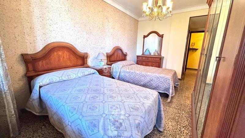 Foto fbc3420b-abe7-4e0e-bc72-64a0a1c13429. Piso  en venta en La Bozada - Parque Delicias Zaragoza