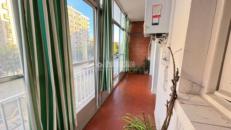 Foto 97a15a5a-183e-46c2-ae27-07e70a37621d. Flat with heating in La Bozada - Parque Delicias Zaragoza