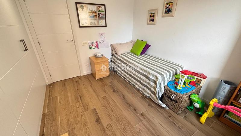 Foto ce56ec01-1860-4a46-bdfa-855fda0327dd. Pis amb calefacció piscina a Parque Palomar - Bombarda Zaragoza