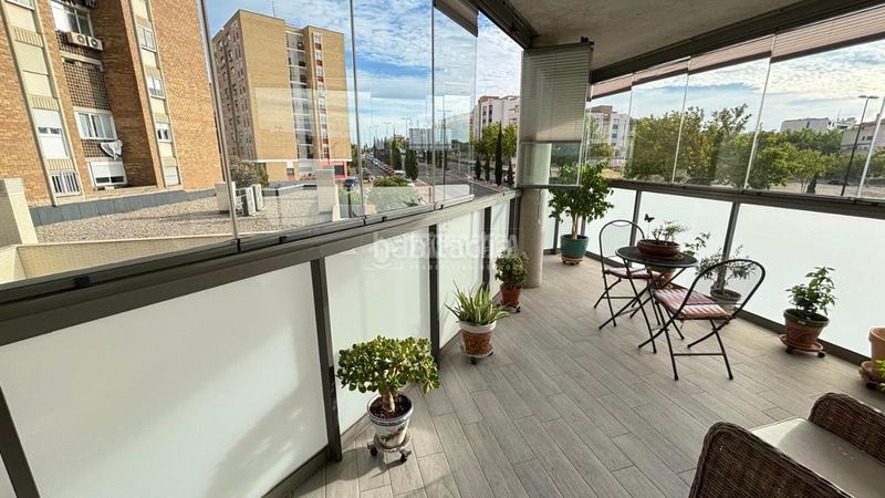 Foto fa420561-e622-438a-a420-a9e42da028cd. Pis amb calefacció piscina a Parque Palomar - Bombarda Zaragoza