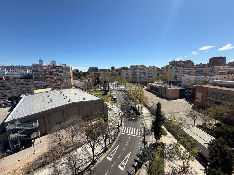 Foto 831a7877-45de-4425-87c0-73cb6b29937f. Pis amb calefacció a La Bozada - Parque Delicias Zaragoza