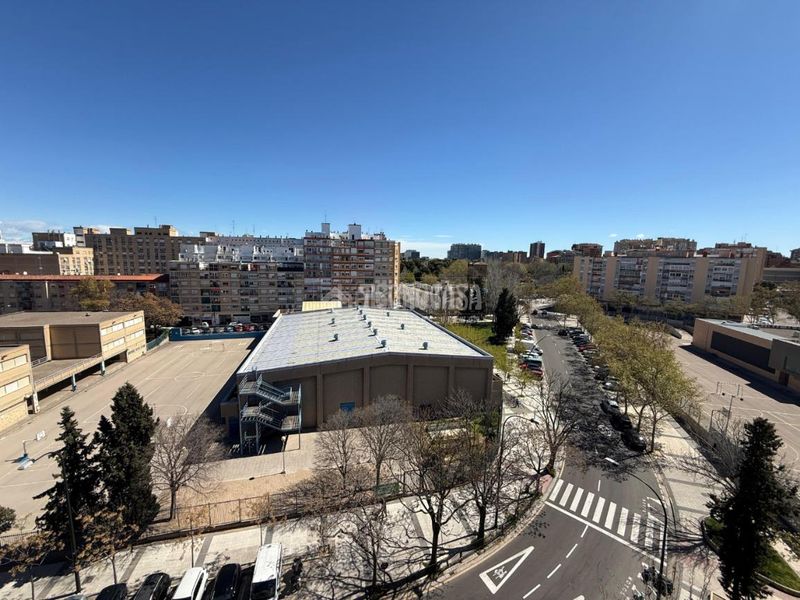 Foto cc124717-5dc8-49c5-88b8-98c0a6c5ec65. Pis amb calefacció a La Bozada - Parque Delicias Zaragoza