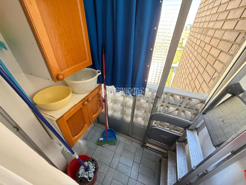 Foto 1c34b50e-76e8-4e0f-ac53-c2474301b2f3. Pis amb calefacció aparcament a Parque Palomar - Bombarda Zaragoza